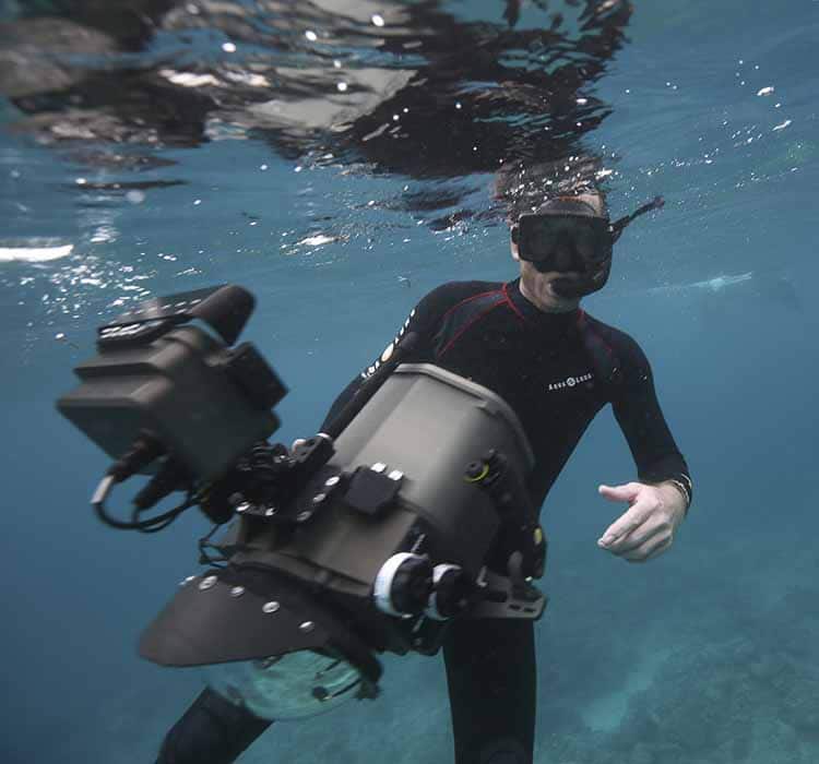 How to be a Professional Underwater Cameraman